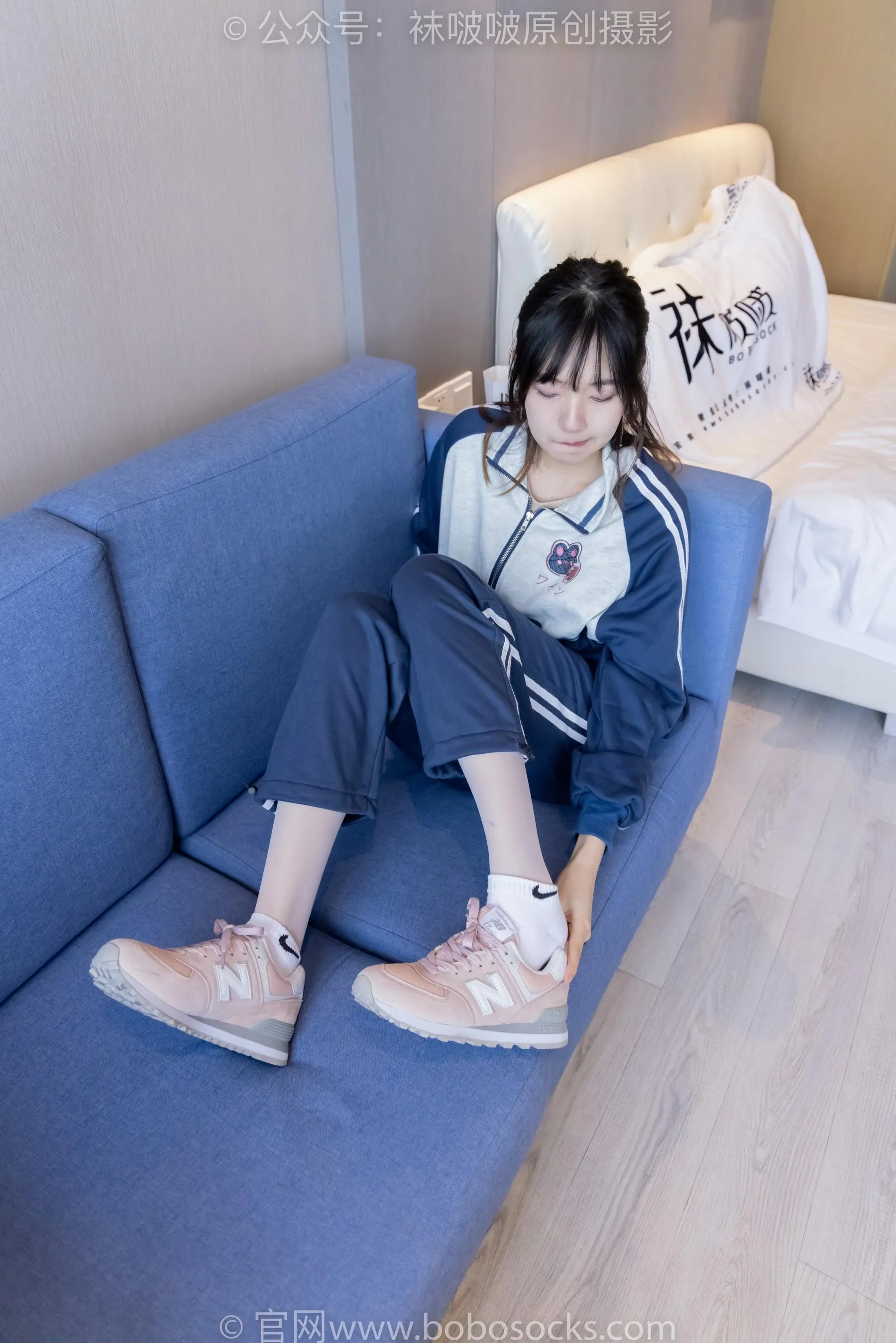 [BoBoSocks袜啵啵]NO.226 小甜豆-运动鞋、白棉袜、白丝 [87P]插图2